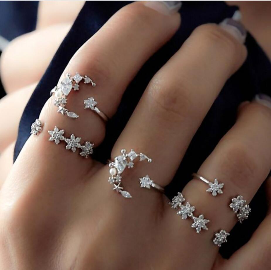 Ring Simple Retro Six-Star Crescent Ring Fashion Love Butterfly Joint Ring